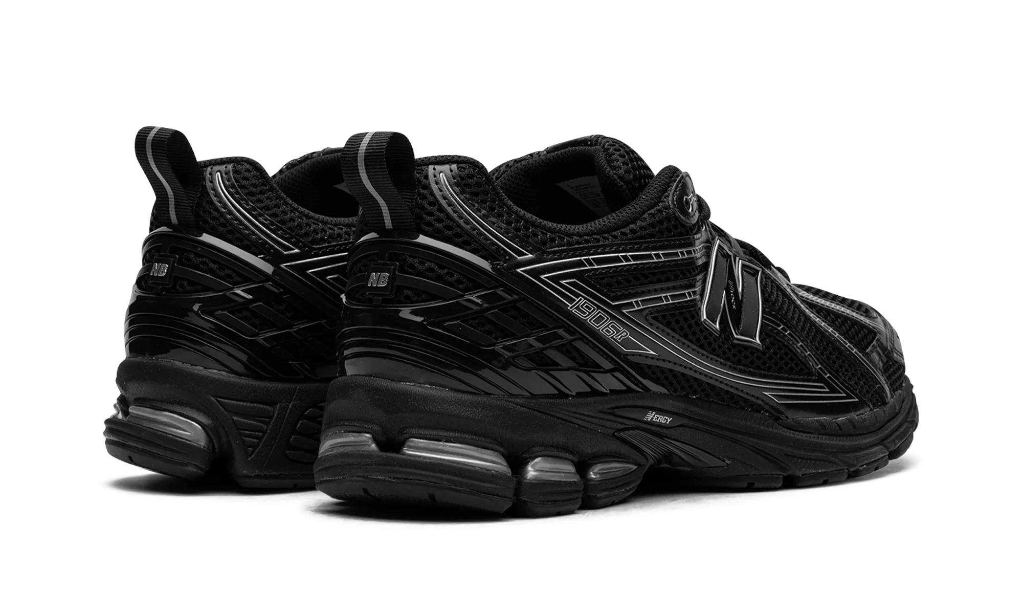 1906R "Black / Silver" inspiration running for mental health