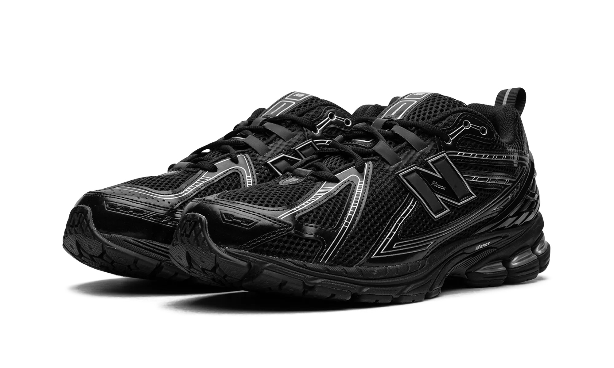 health improvement post - injury running shoes 1906R "Black / Silver"