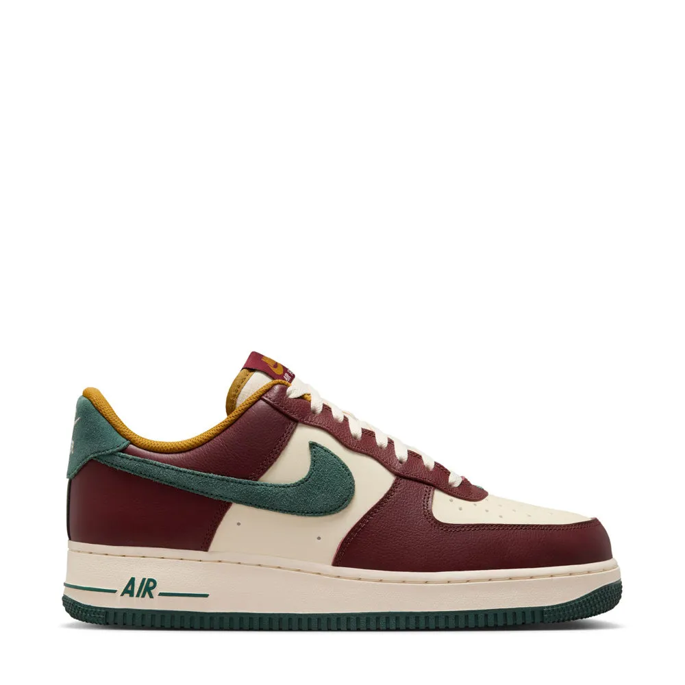 Air Force 1 Low 07 LV8 - Mens reflective shoes Downhill control