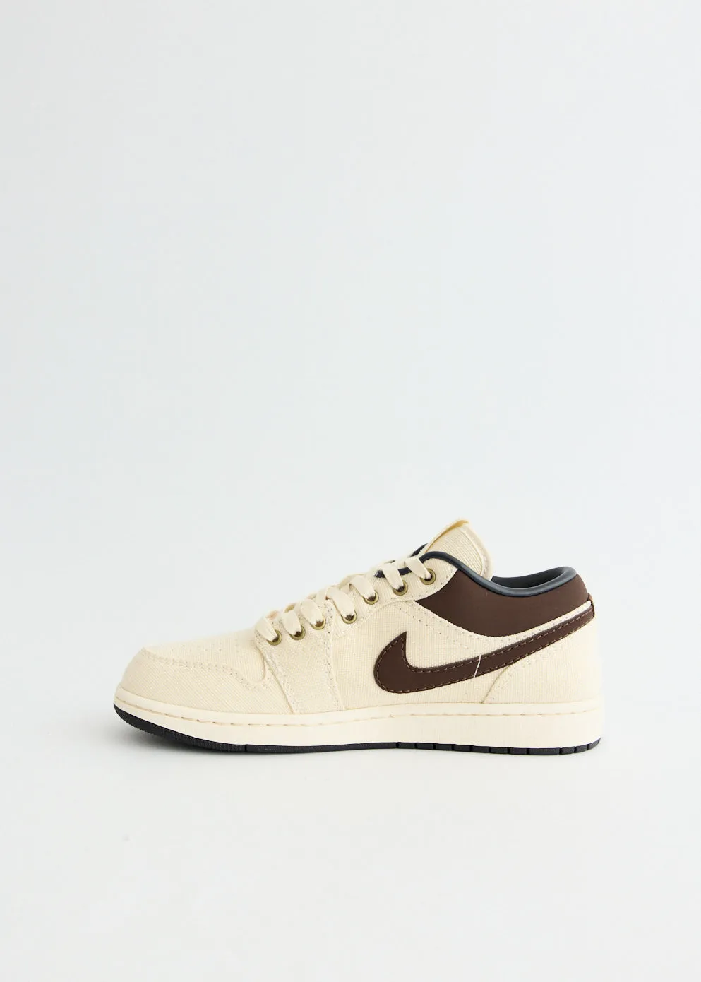 Air Jordan 1 Low Premium 'Pale Ivory' Sneakers kind Elite Cushioning