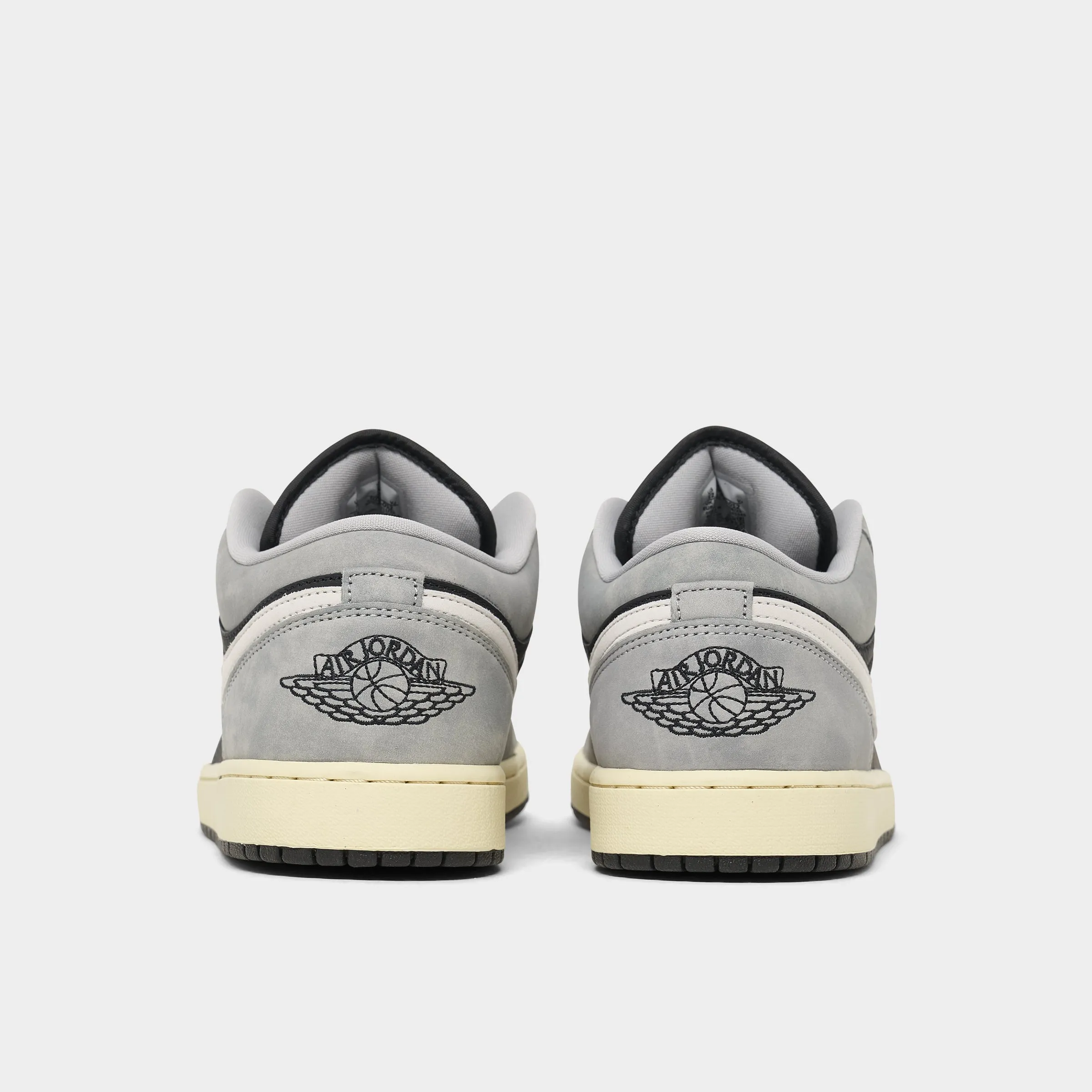 Weekend Vibe Comfy Interior Air Jordan 1 Low SE Light Smoke Grey / Black - Sail