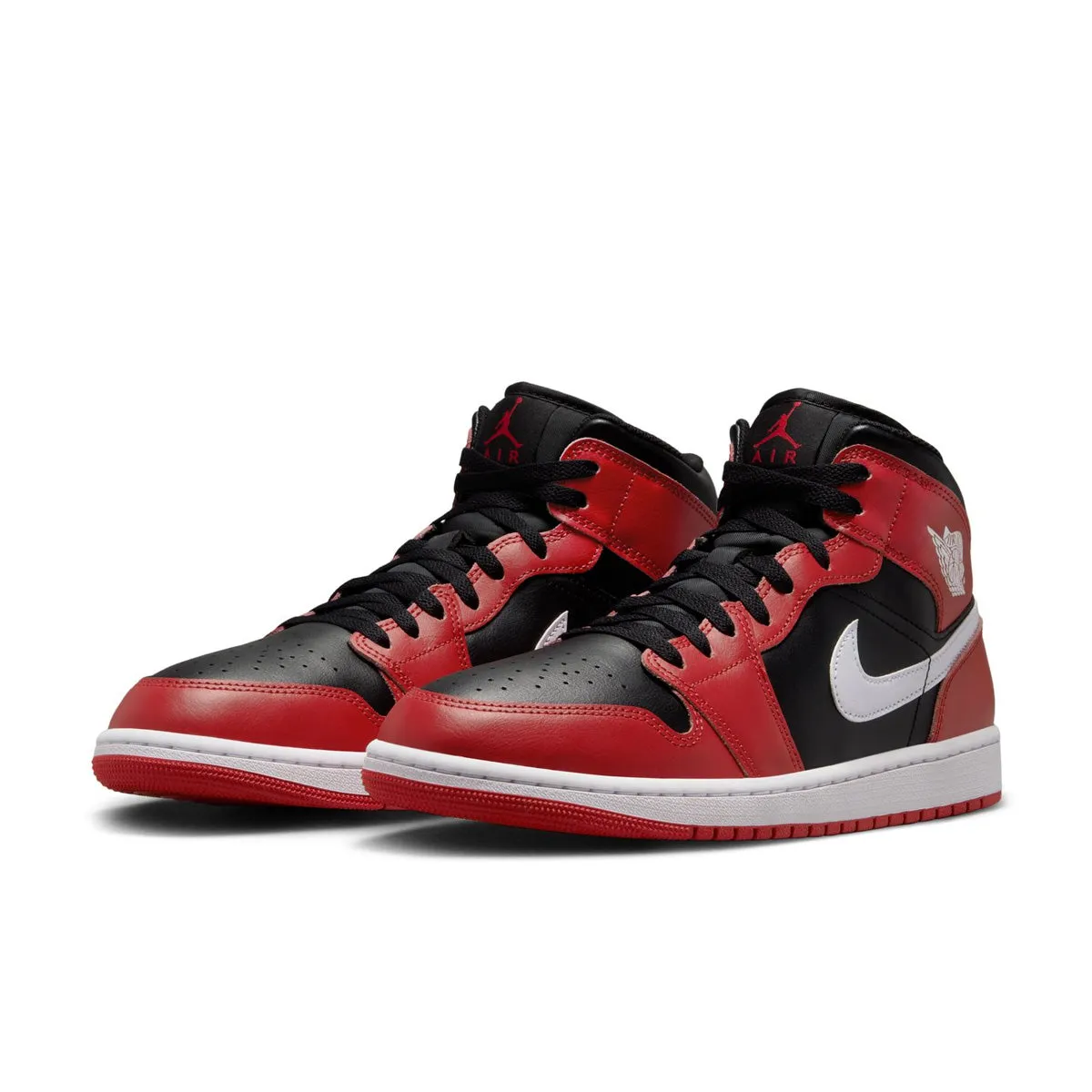 Air Jordan 1 Mid 'Gym Red Black Toe' Trendy Street Edge