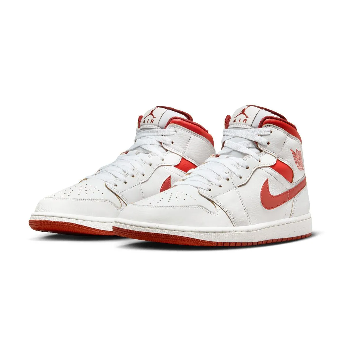 Air Jordan 1 Mid SE 'Dune Red' Desert Run Stable base