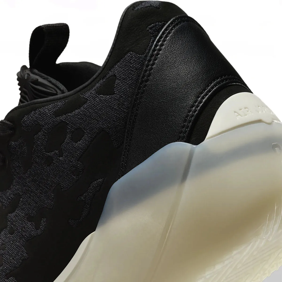 Air Jordan XXXIX PF 'Noir' Street Mood