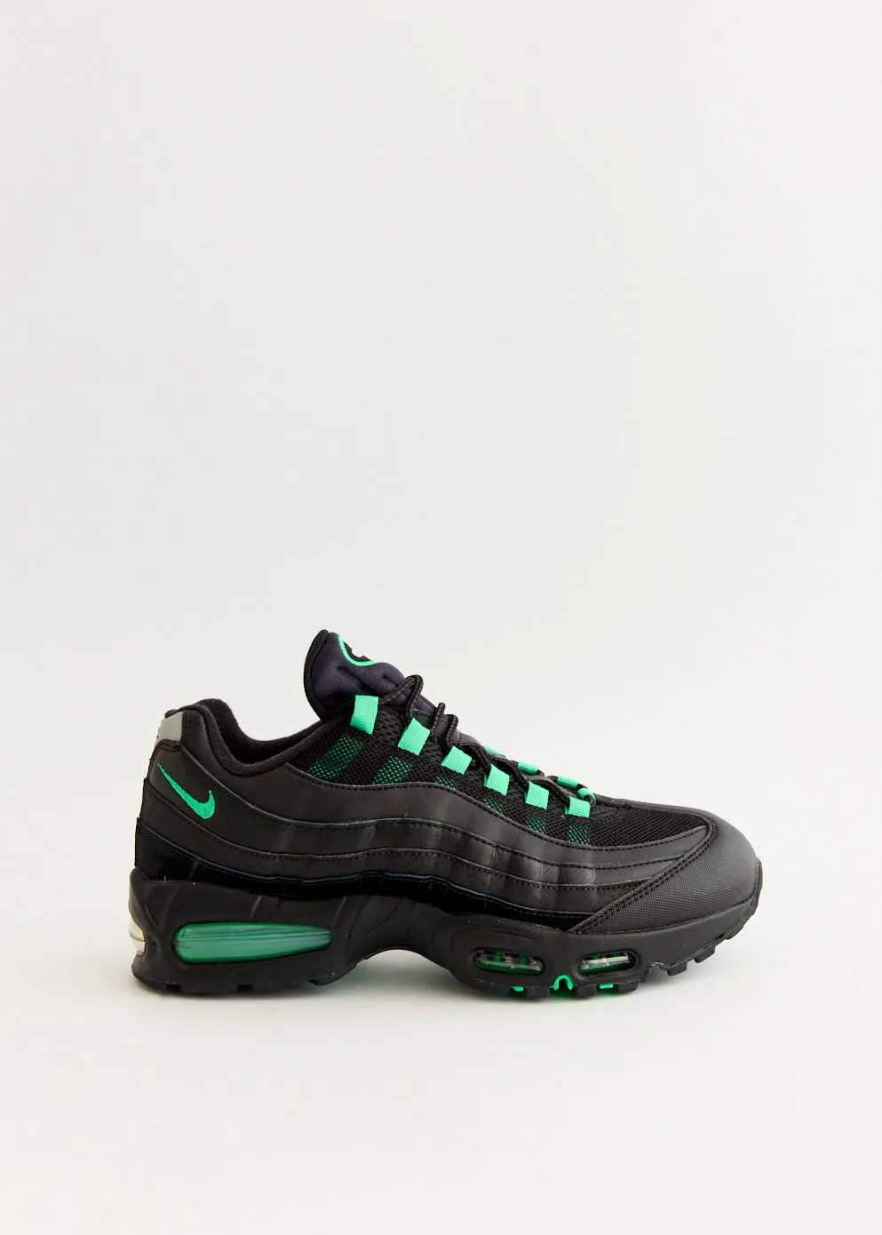 casual dressers beach - style Air Max 95 OG 'Black Green Shock' Sneakers