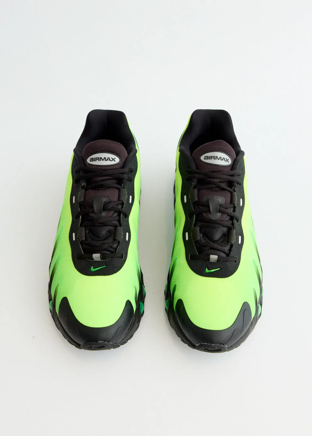 Air Max Dn8 'Green Strike' Sneakers Sporty Design