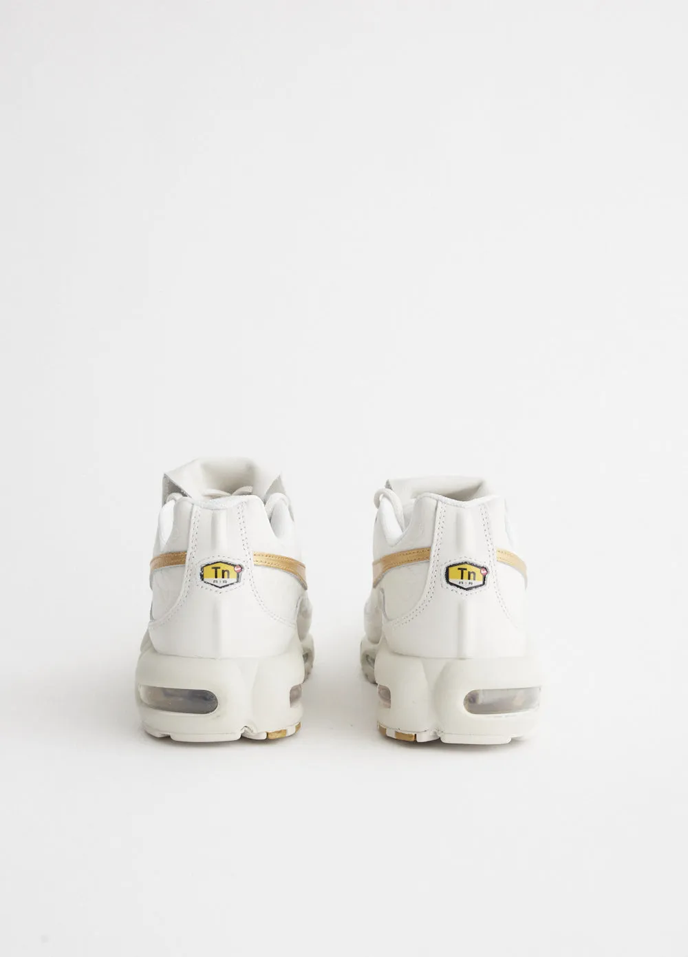 Air Max Plus TNPO 'Phantom Metallic Gold' Sneakers Dynamic piece basketball players