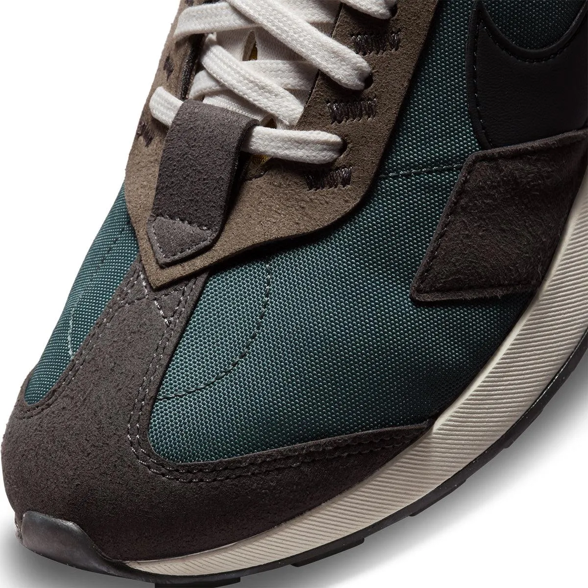 Classic Chic Air Max Pre-Day 'Hasta'