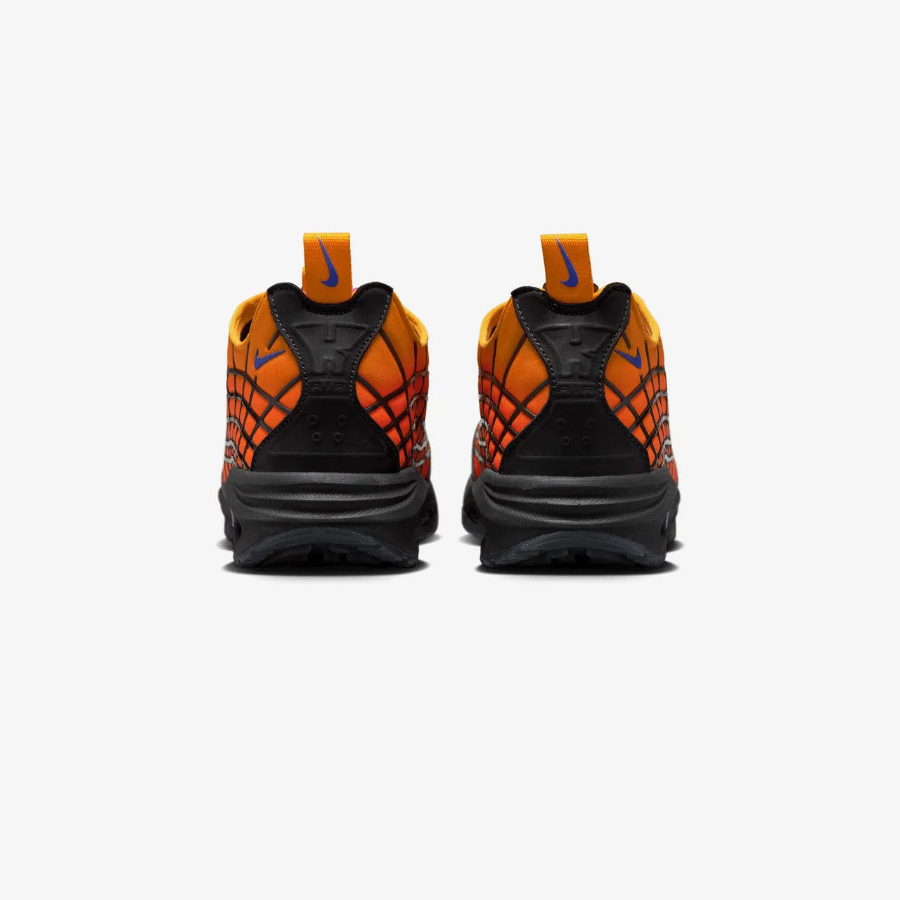 Air Max SNDR SP x Kids of Immigrants Tapered Heel Cup