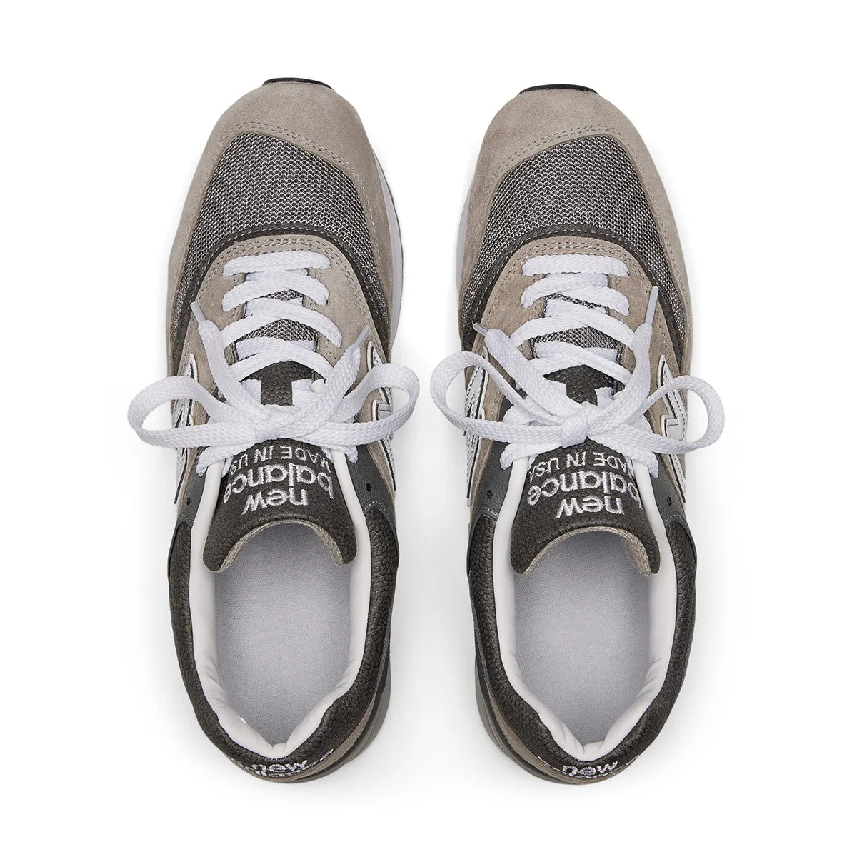 in USA 997 'Grey' Vibrant Look Sculpted Design