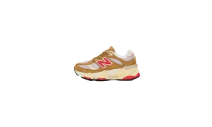9060 PS "Great Plains True Red" Foot Control running in a mesa area shoes
