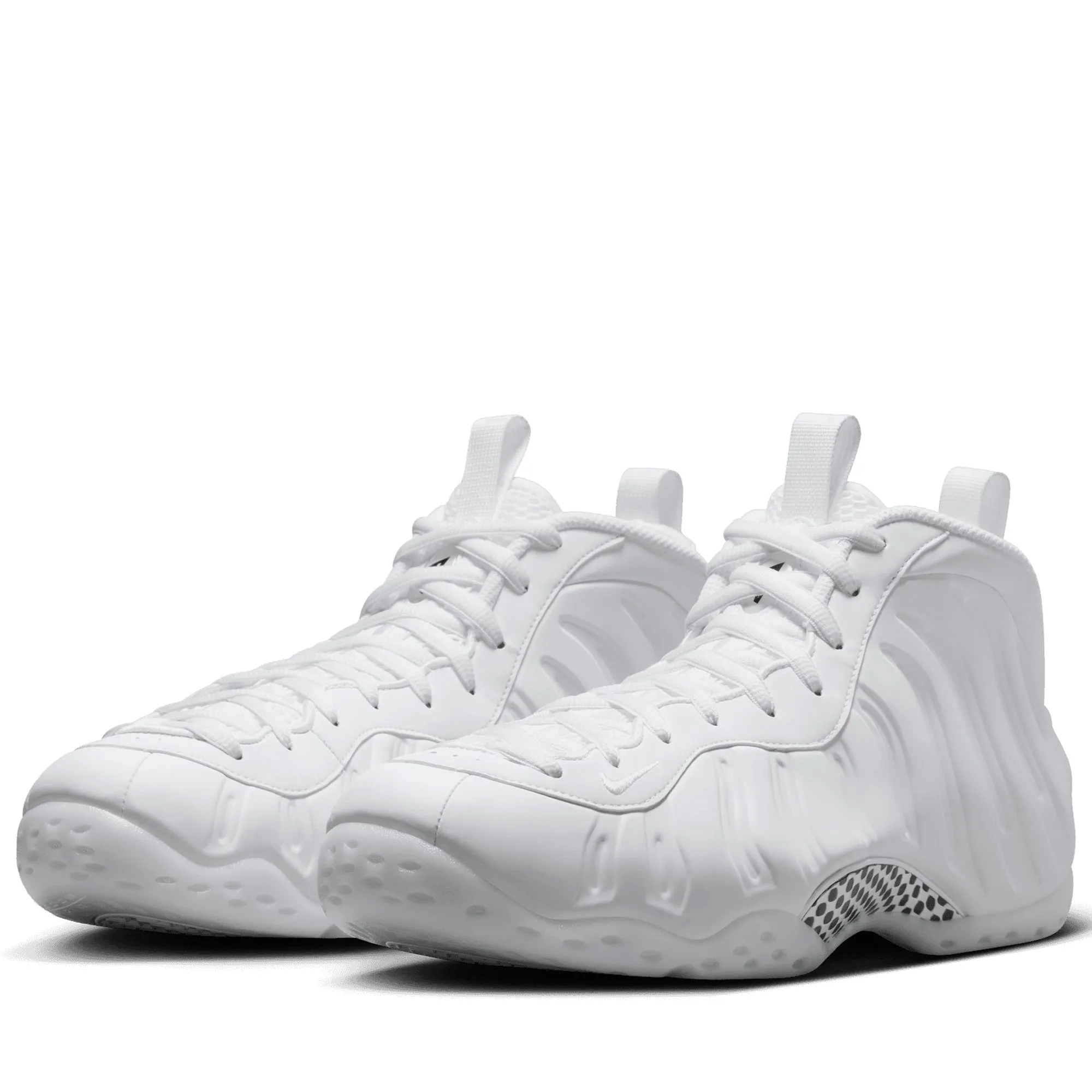 Walking Sessions Superior Cushioning Nike Air Foamposite One - White