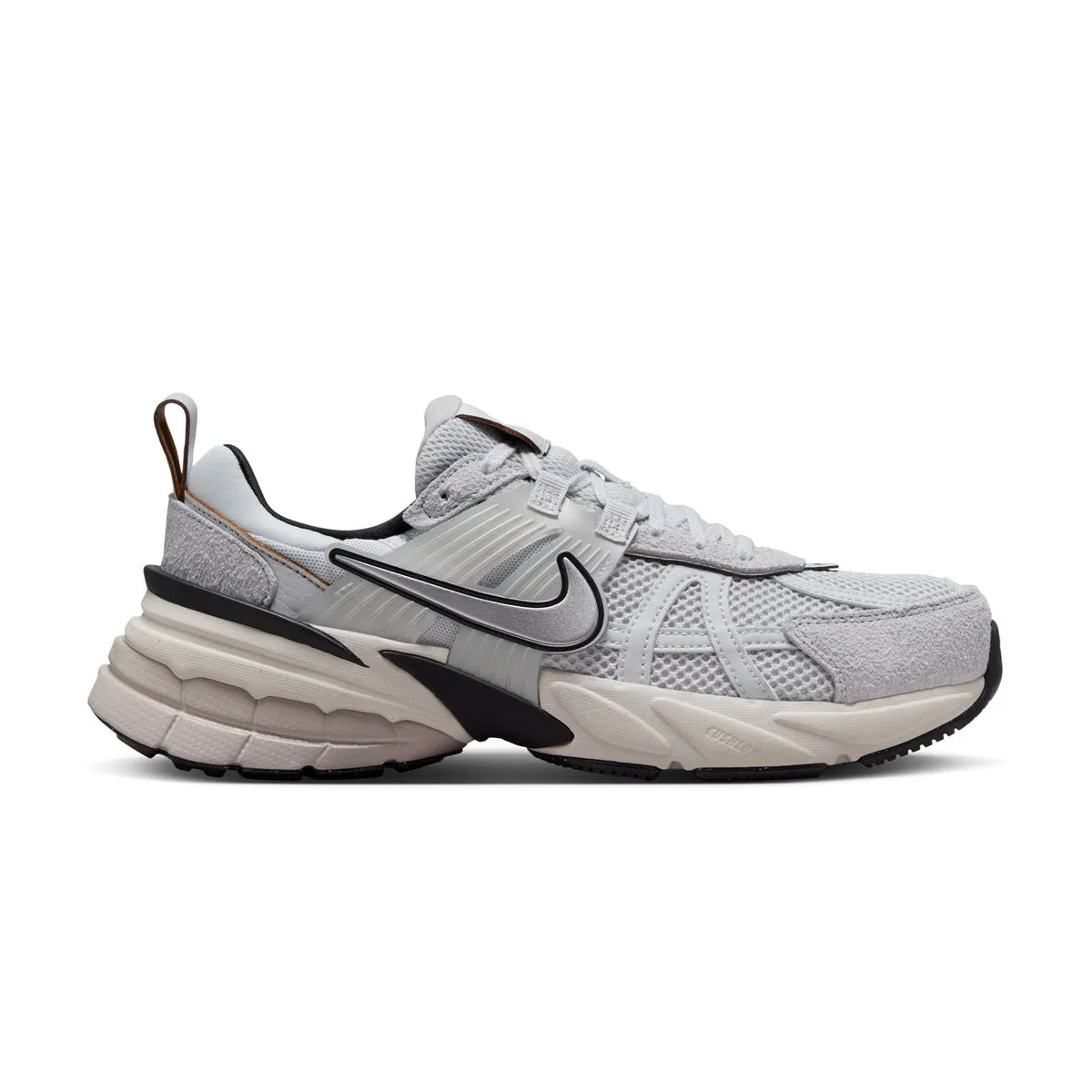 Wmns V2K Run 'Pure Platinum Chrome' midsole
