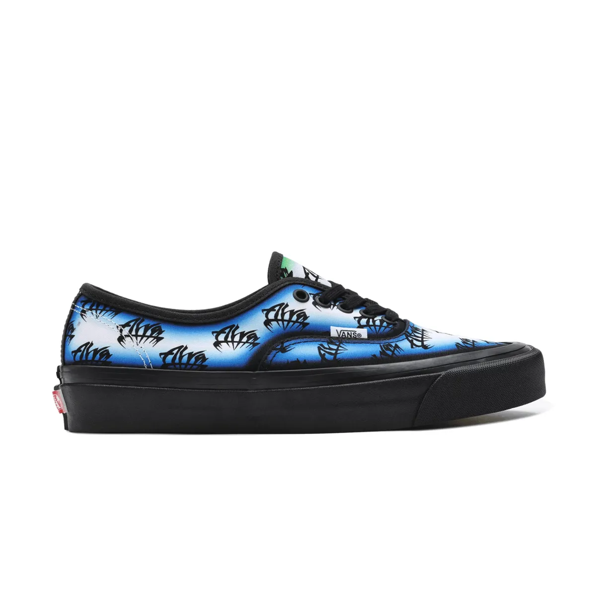   Alva Skates Authentic 44 DX 'Halo' Rain Guard