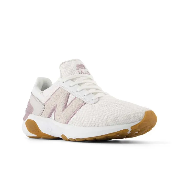 Comfy Interior Womens New Balance Fresh Foam X 1440 in White/Ice Wine/Gum