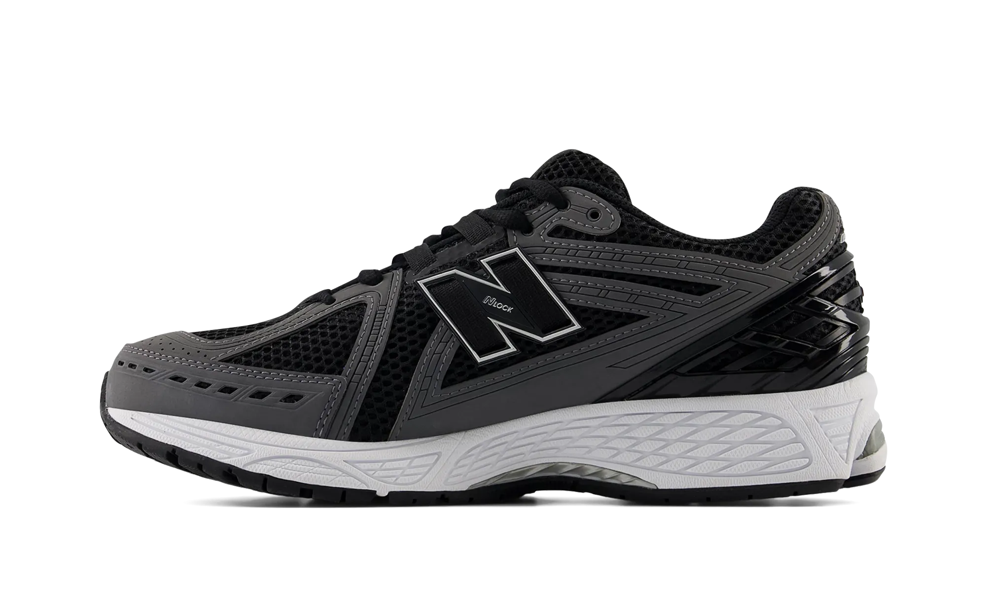1906R "Black Team Red Castlerock" Performance Stability running shoes for outdoor adventurers