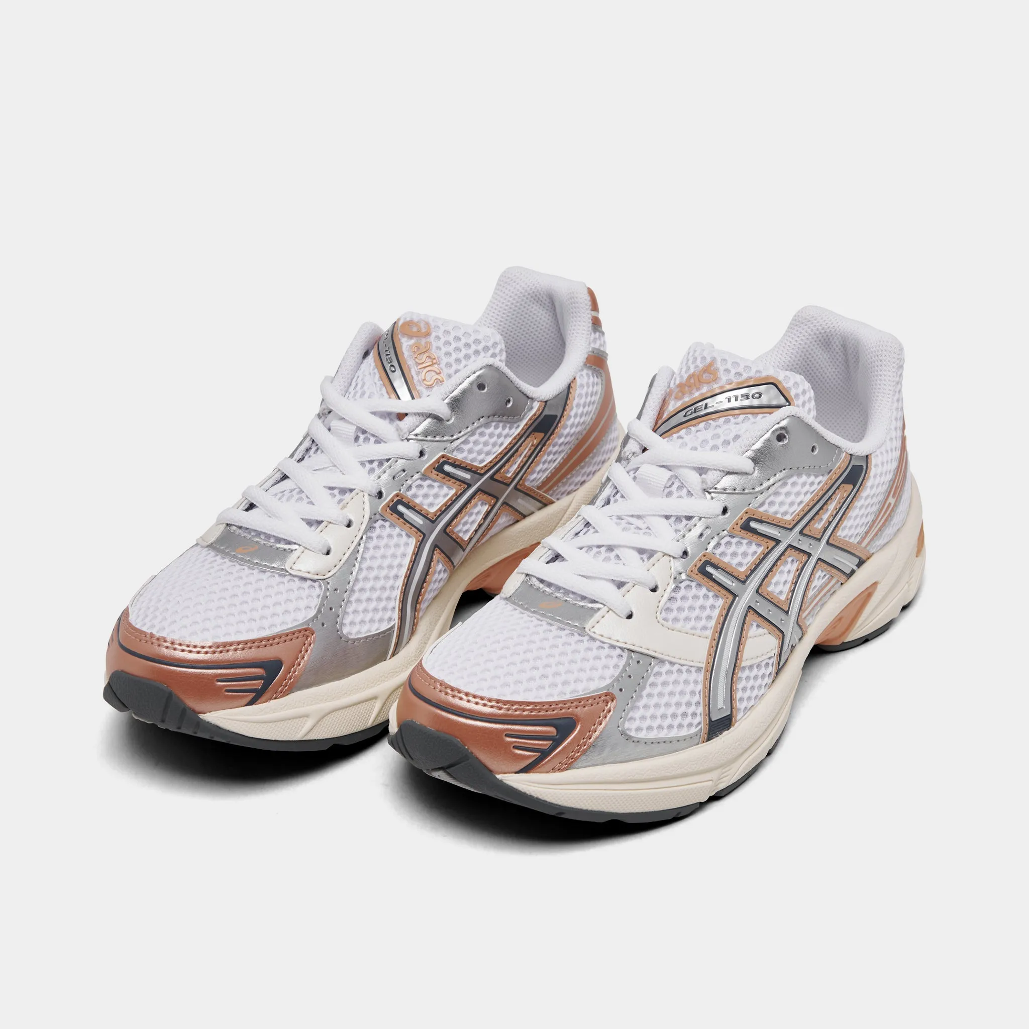 ASICS Women's GEL-1130 White / Pure Silver Classic Appeal Lake Path