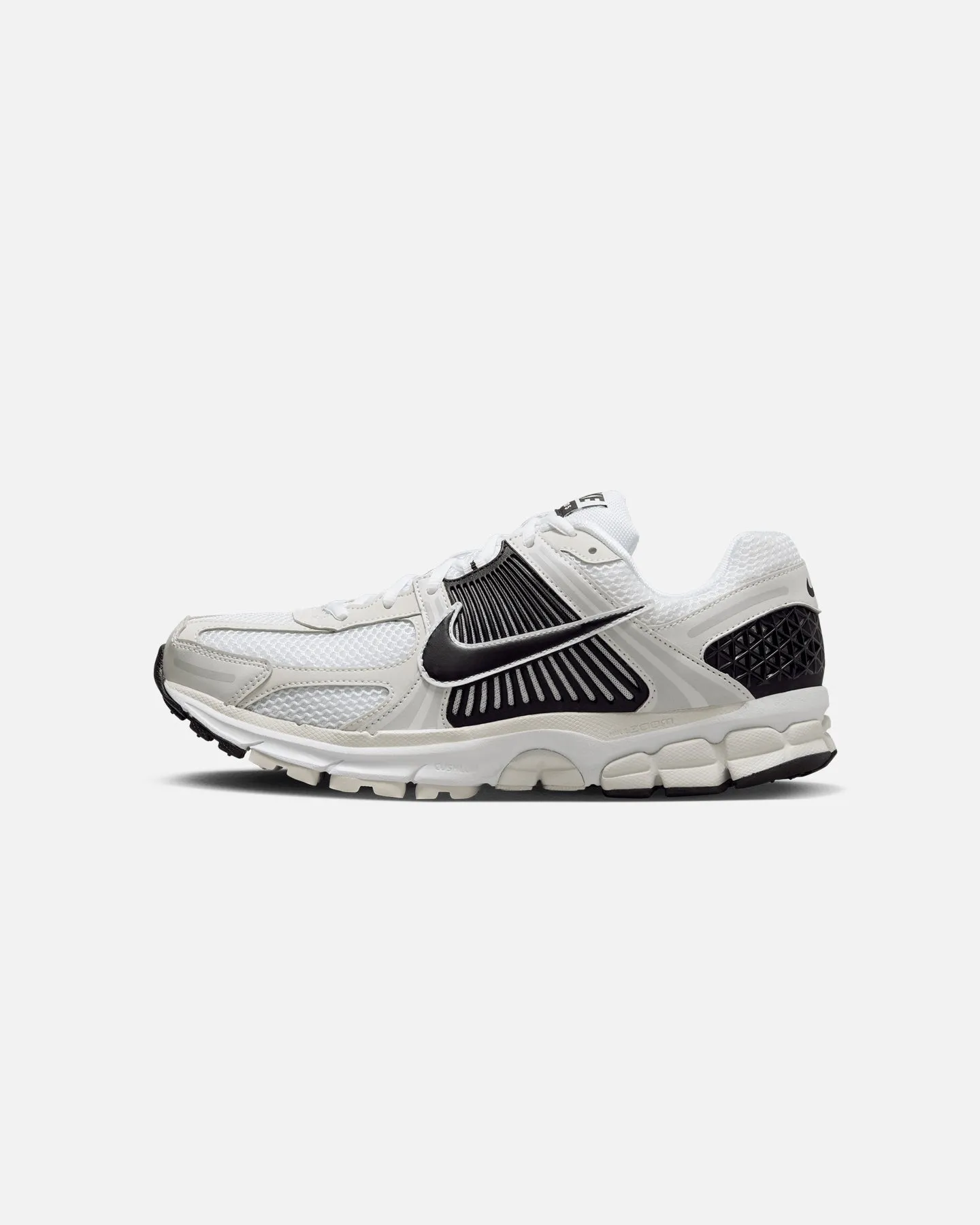 Nike Zoom Vomero 5 White/Black Youth Fresh Comfort Outsole