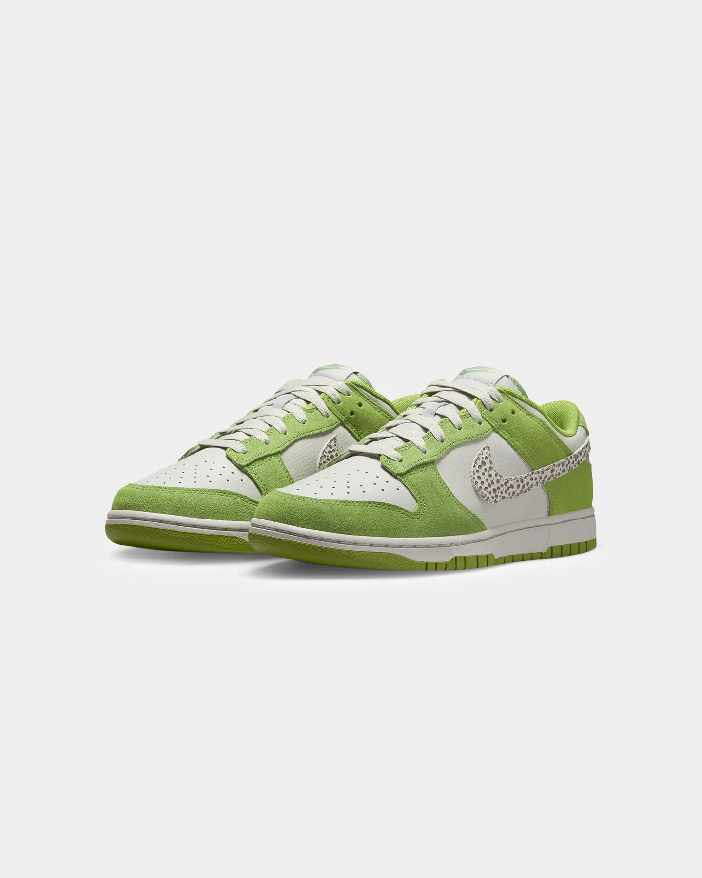 Daily Essential Nike Dunk Low AS "Chlorophyll" Chlorophyll/Lt White