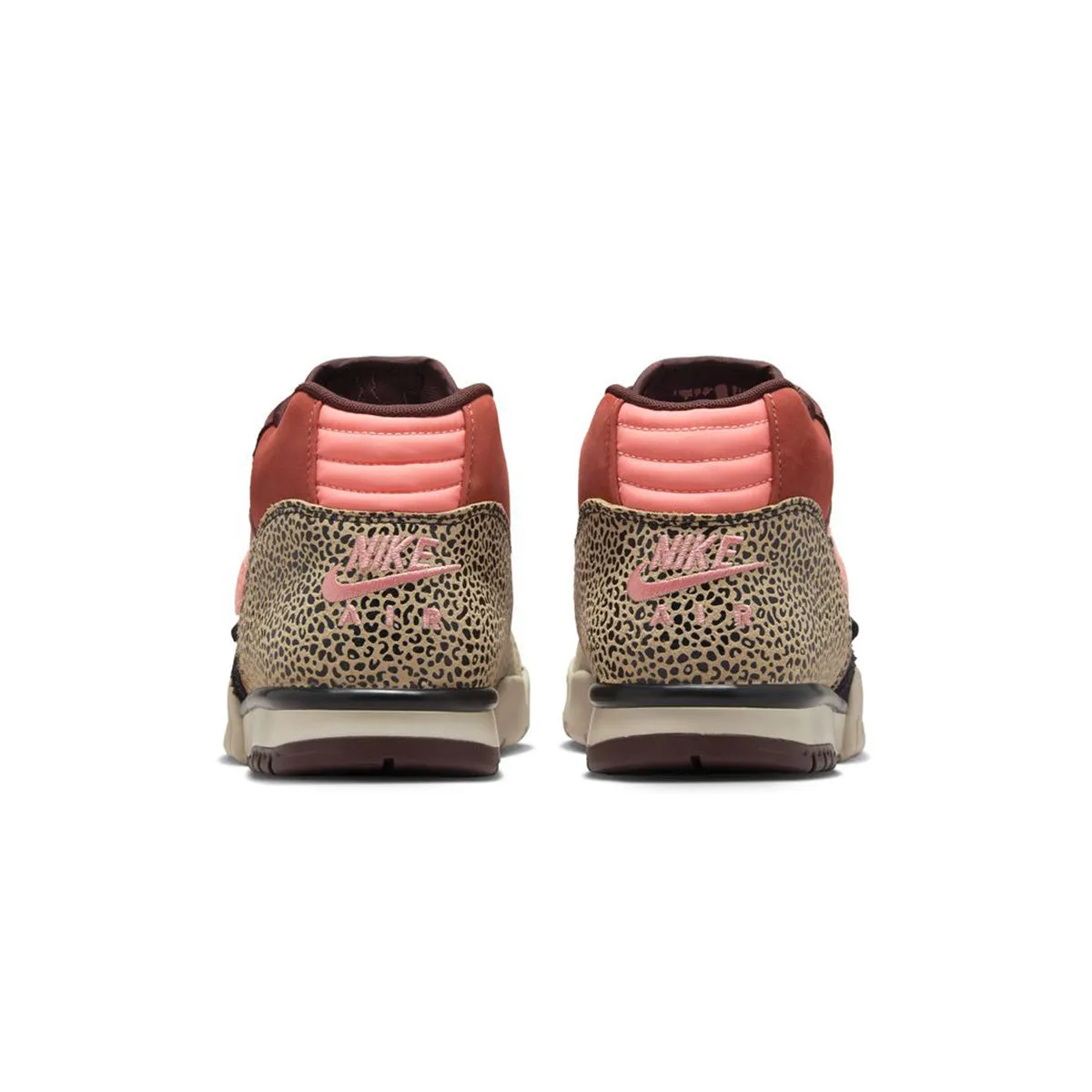   Arts & Rec SB Air Trainer 1 Qs 'Earth Dusty Peach' Mix Hue