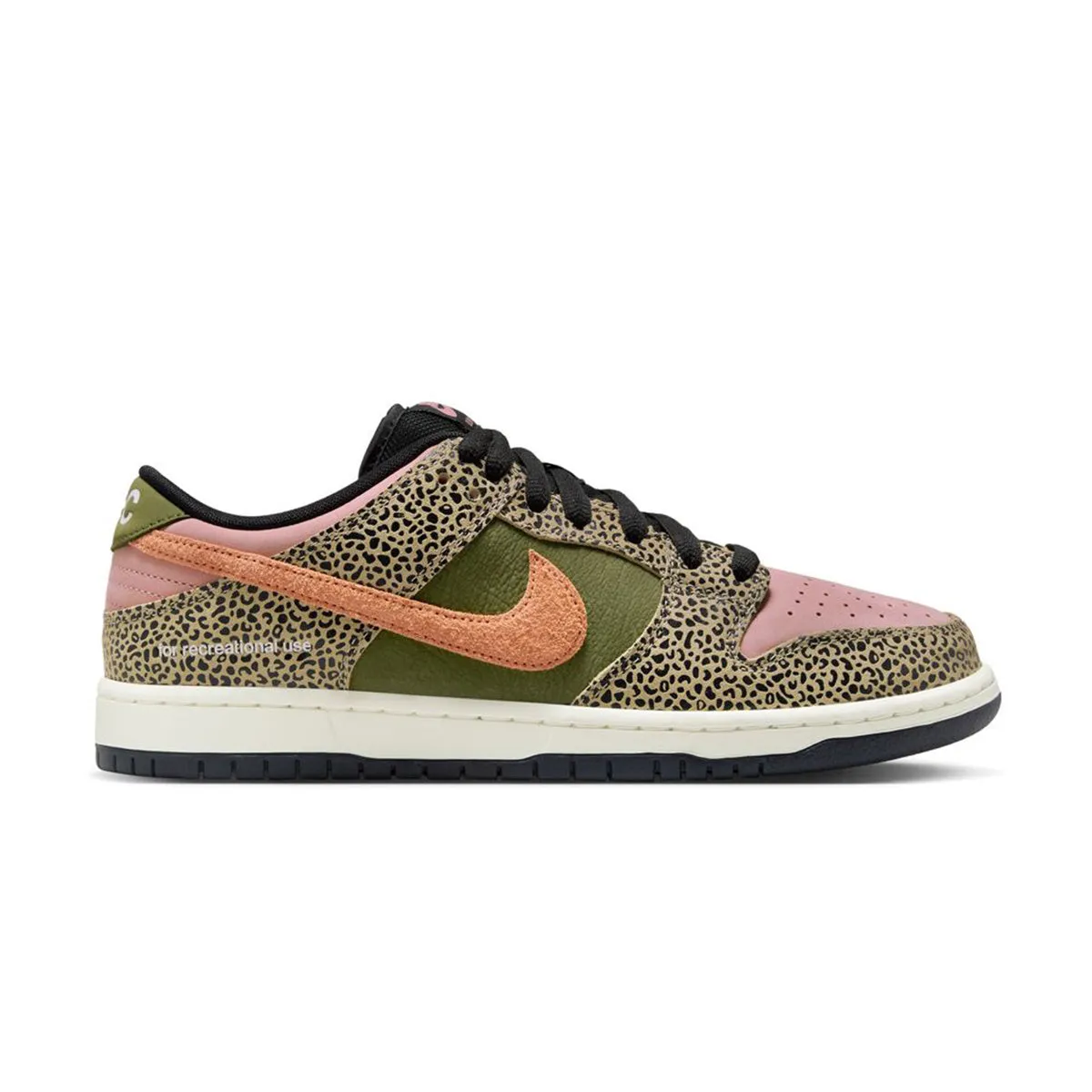 Play Hard High Top   Arts & Rec SB Dunk Low 'Earth Dusty Peach'