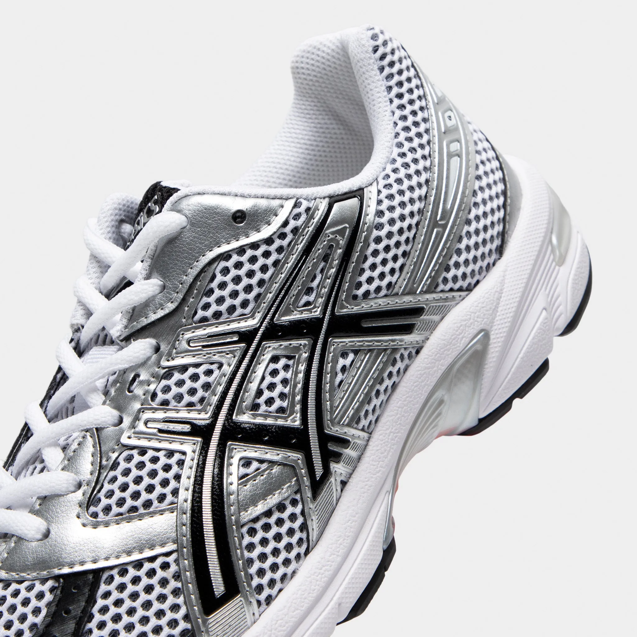 ASICS GEL-1130 White / Black Meta Move