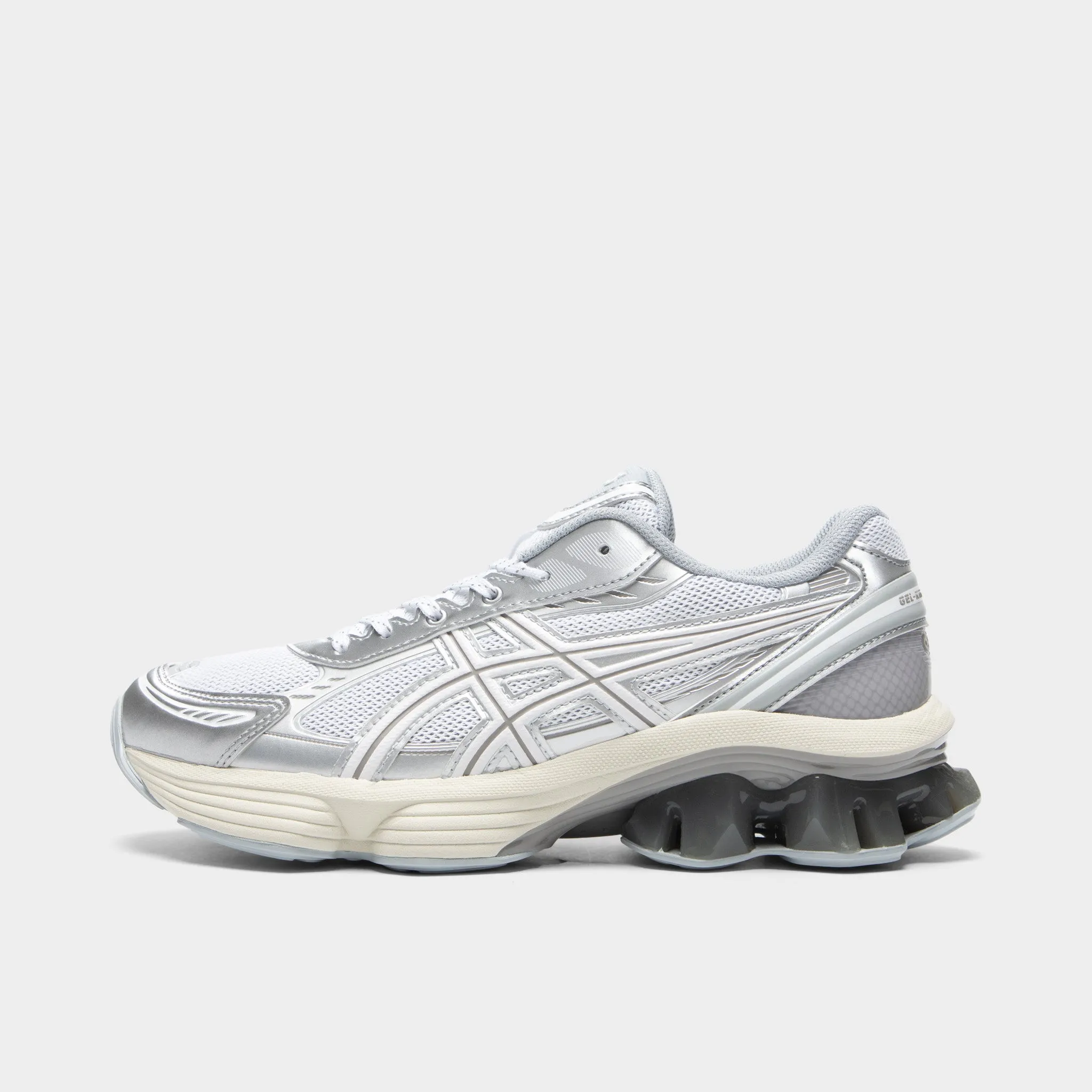 Cushioned Step Resort Ready ASICS Women's Gel-Kinetic Fluent White / White