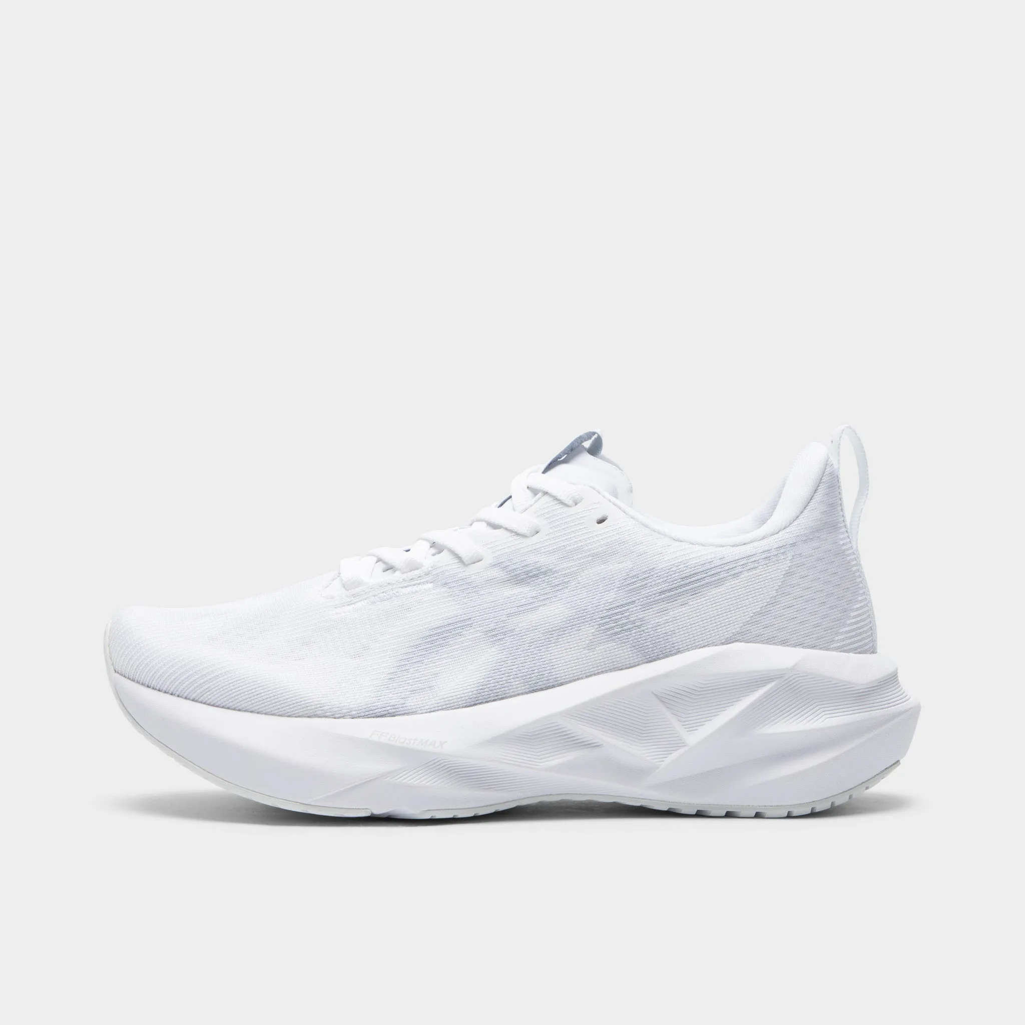 ASICS Women's Novablast 5 White / Piedmont Grey Bold Tone