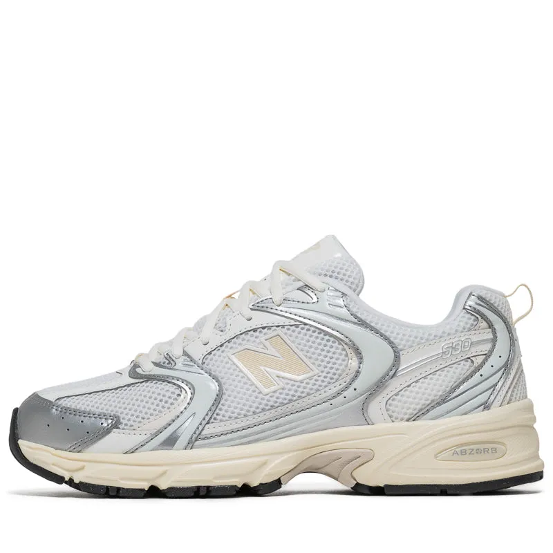 Stand Long Everyday Appeal New Balance 530 - Silver Metallic/Linen
