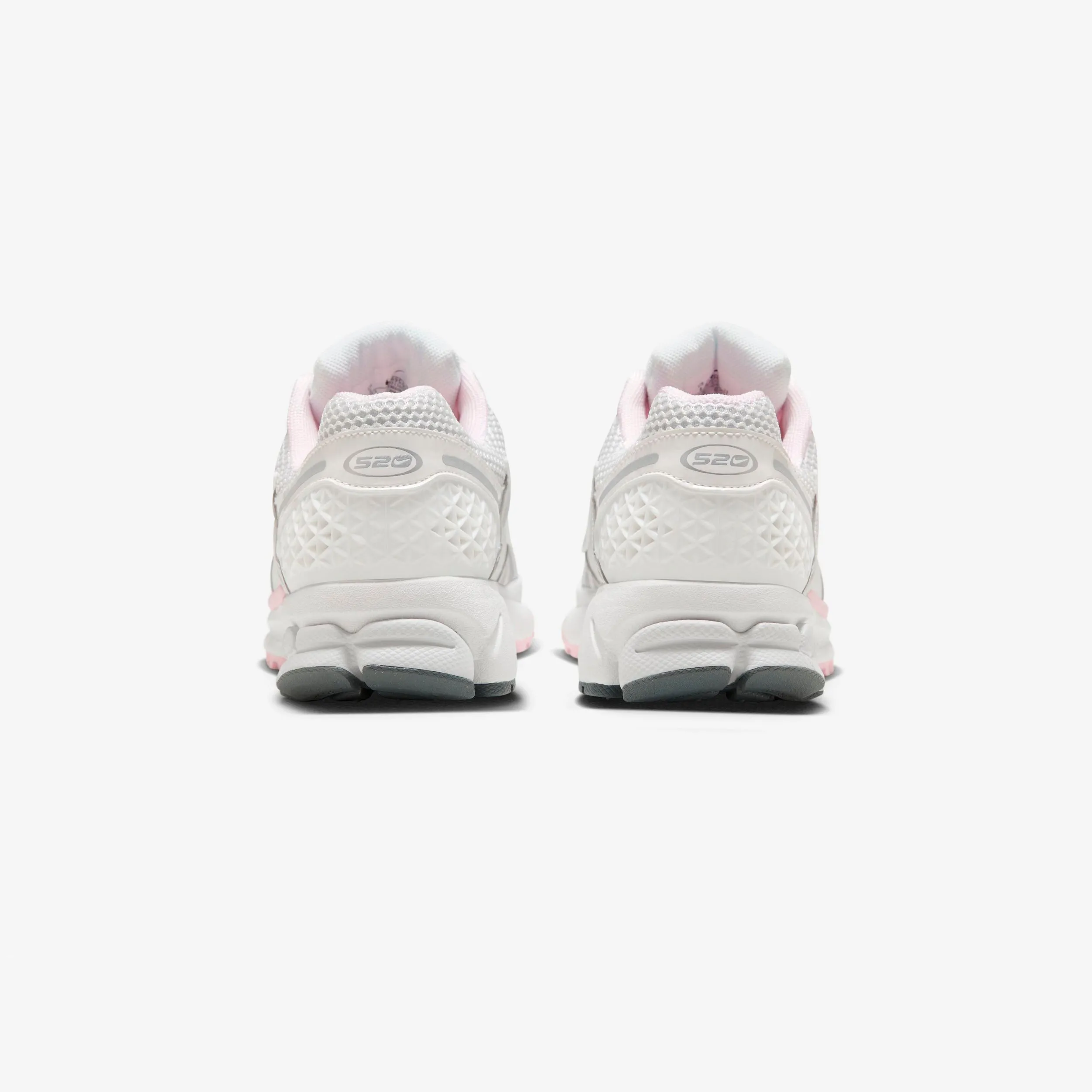 Anti Microbial Lining Wmns Zoom Vomero 5