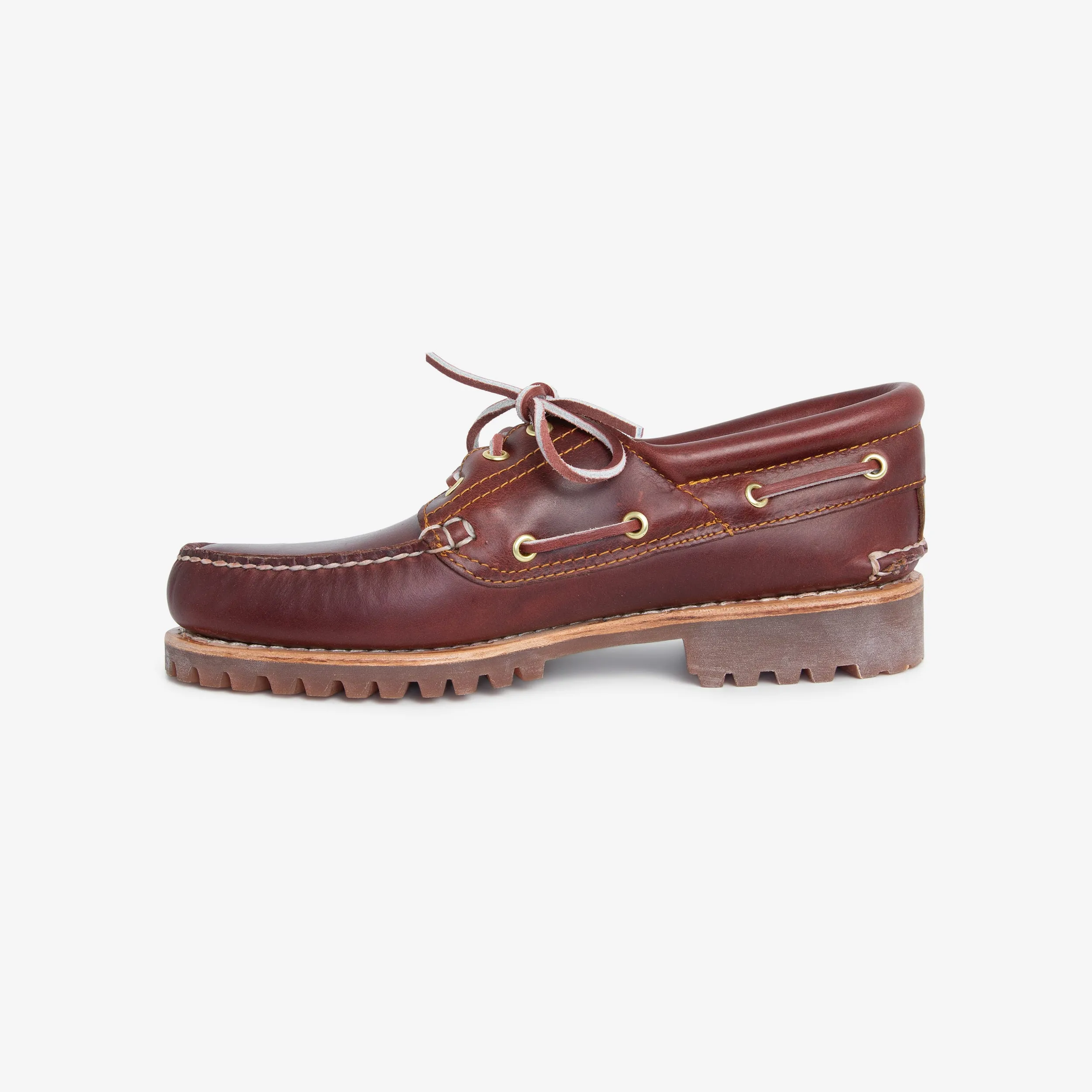 Authentic 3 Eye Lug Stylish Appearance