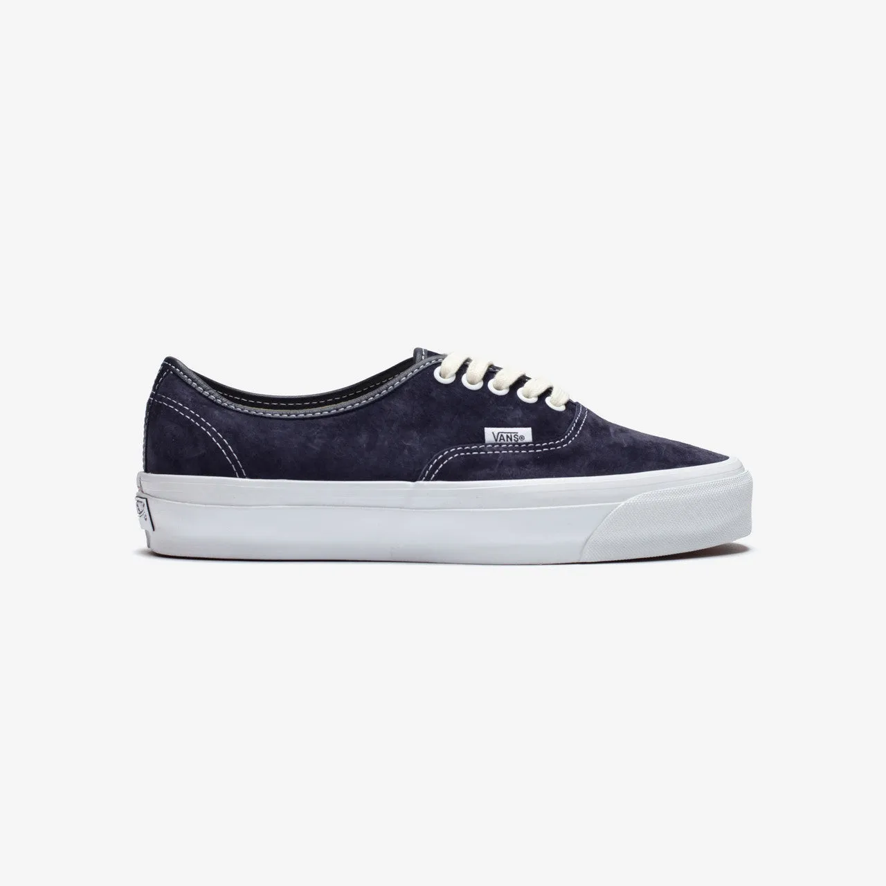 Seamless Toe Box Authentic Reissue 44