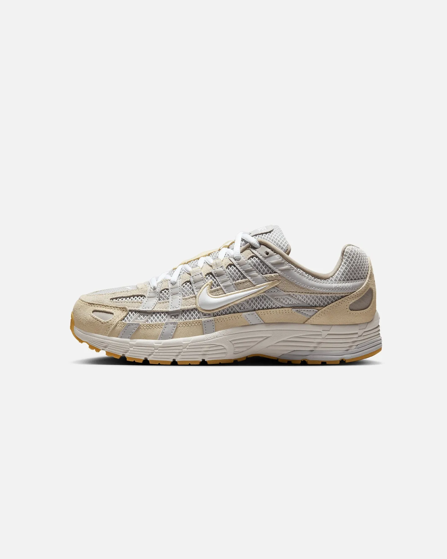 Nike Women's P-6000 Photon Dust skaters' Dynamic silhouette
