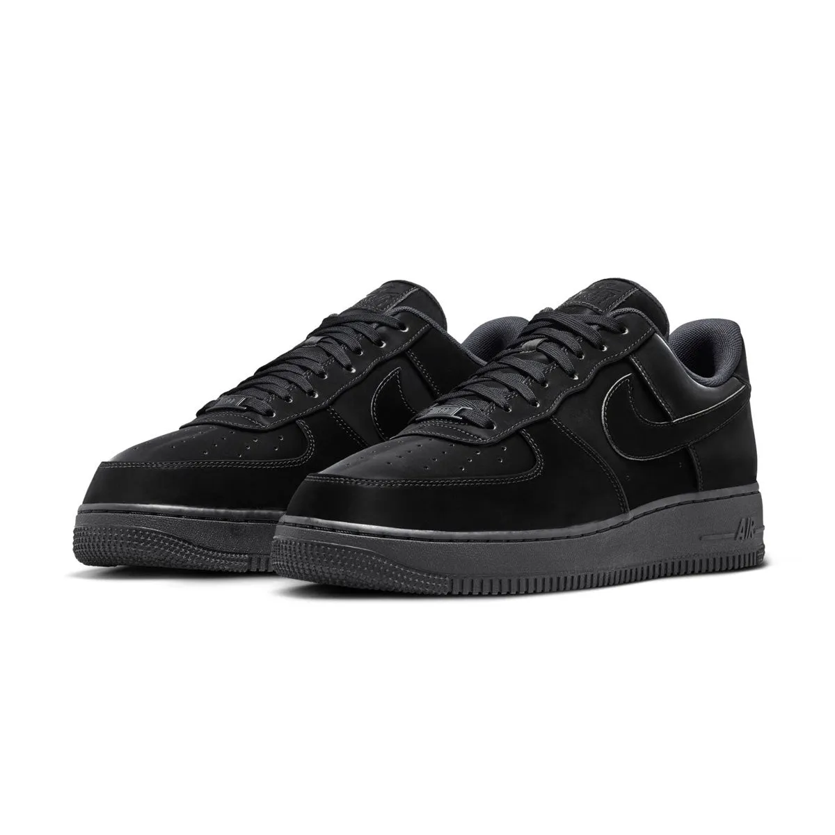 shape Air Force 1 '07 LX 'Vanta Black'