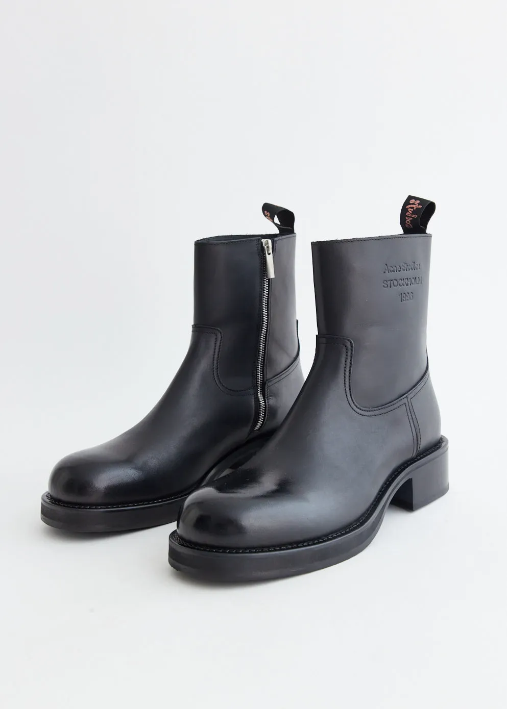 Besare Glossed Boots upper - type