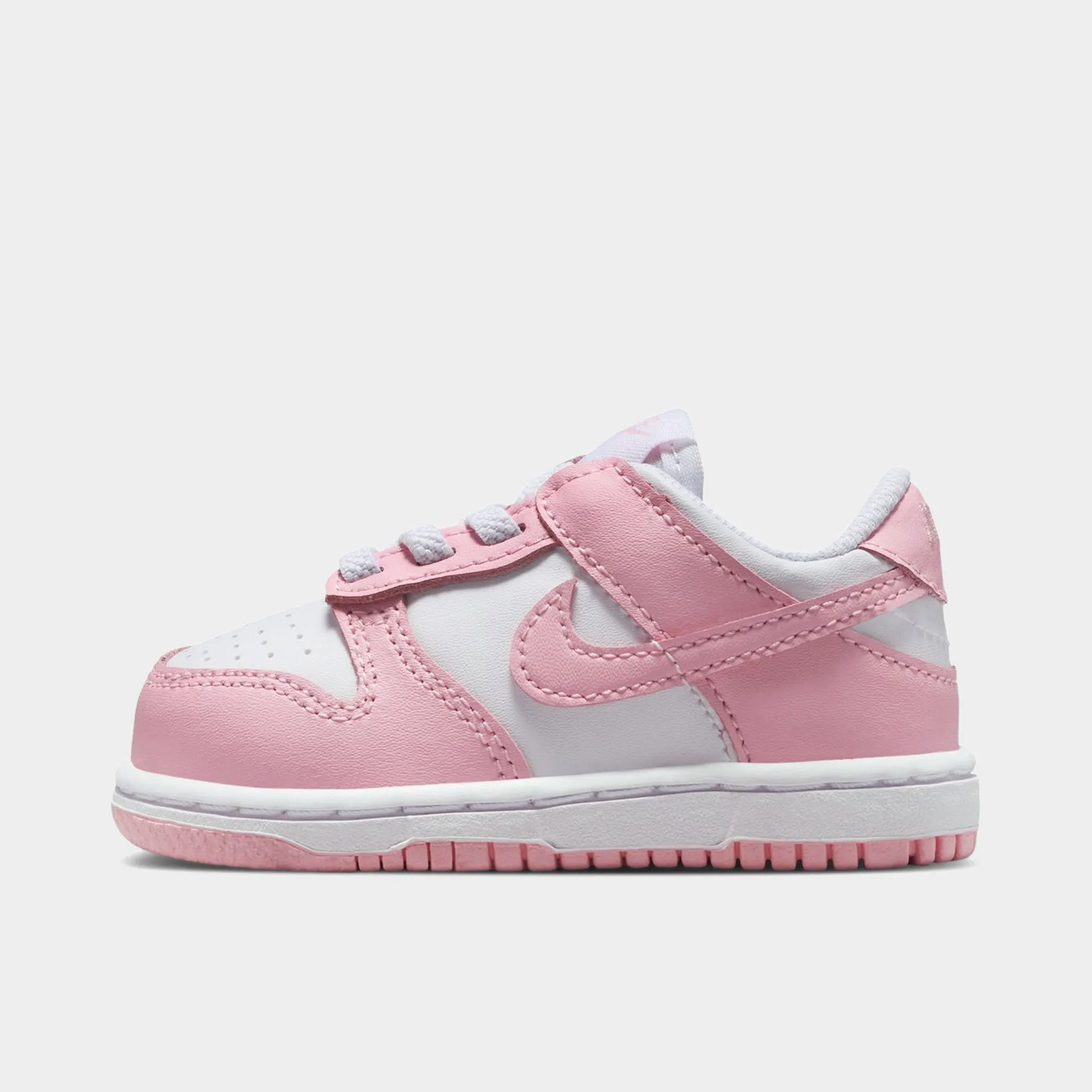 outdoor mode Strike Step Nike Dunk Low TD White / Medium Soft Pink - White