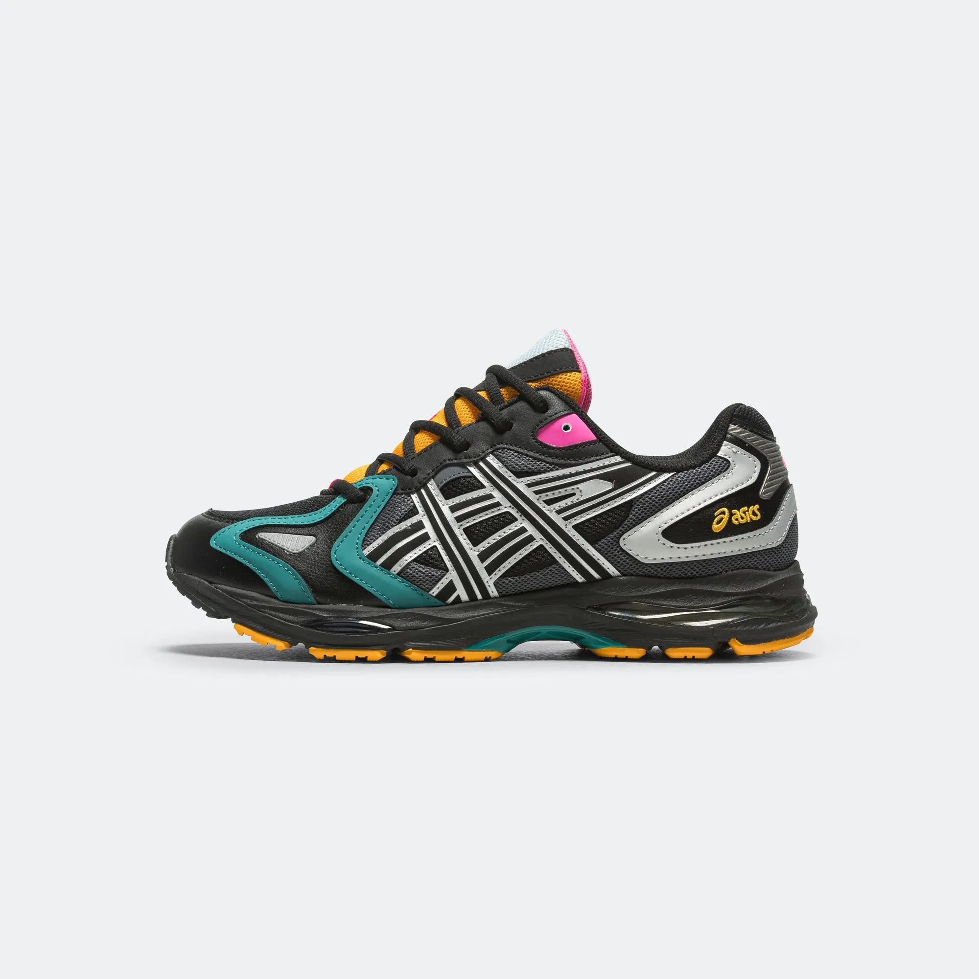 GEL-K1011 - Black/Pure Silver Responsive Look Speed Trail