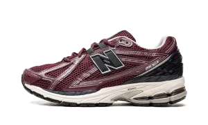 1906R "Burgundy Black" single - density midsole shoes