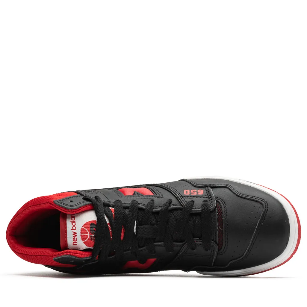 New Balance 650R - Black/Red Perforated Toe Box foam padding
