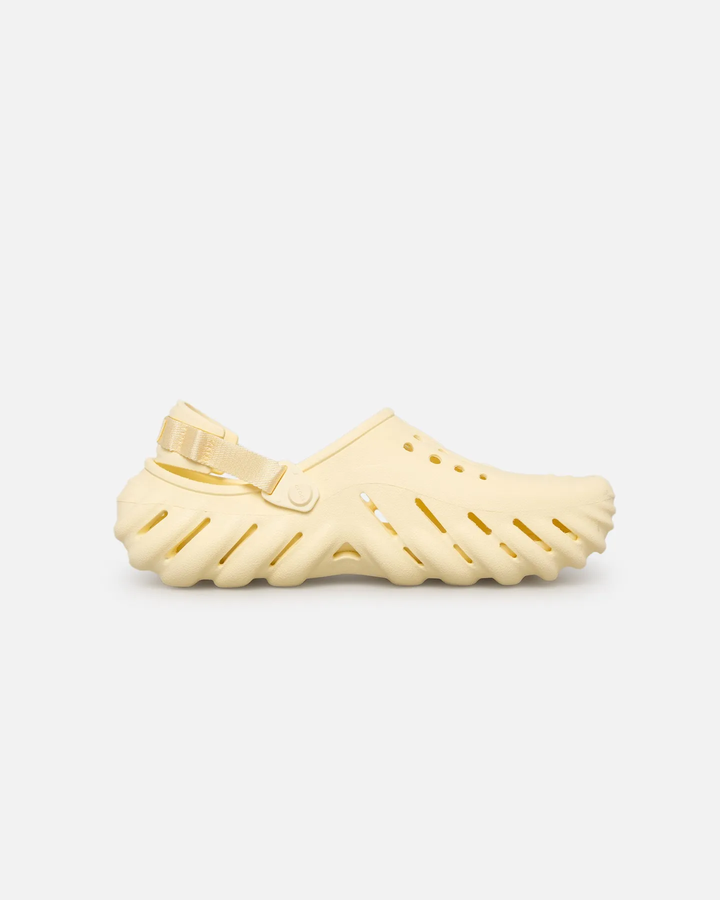 Move Bold Crocs Echo Clog Butter
