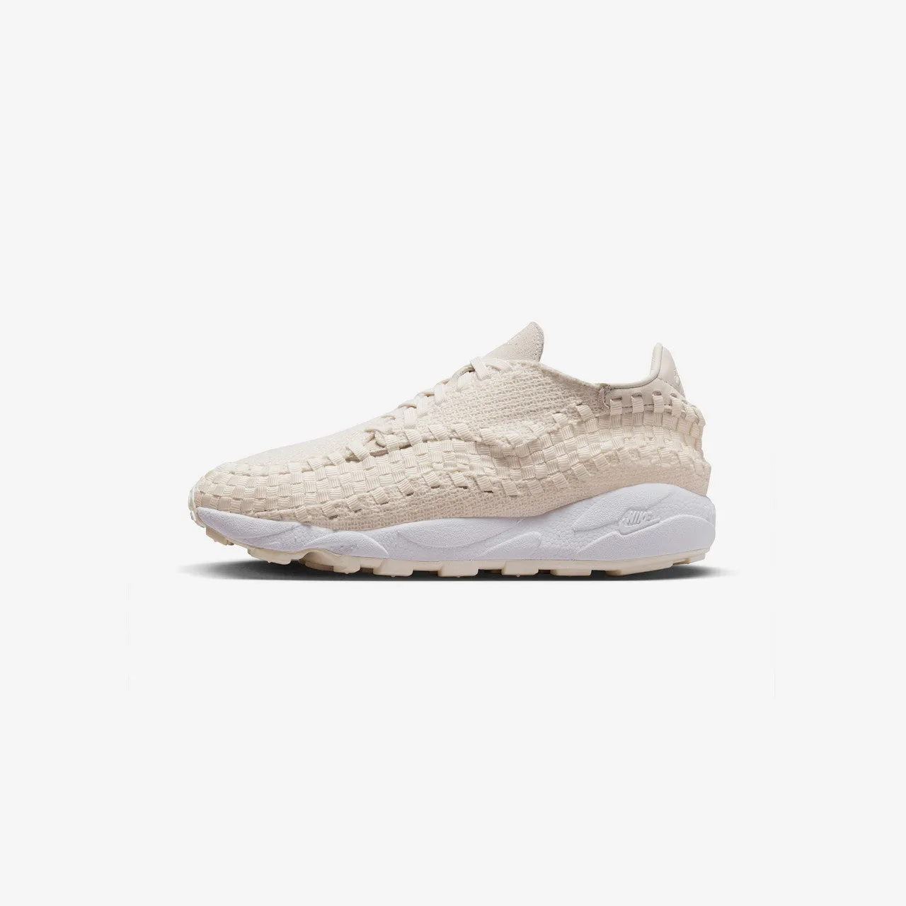 Wmns Air Footscape Woven Stability frame