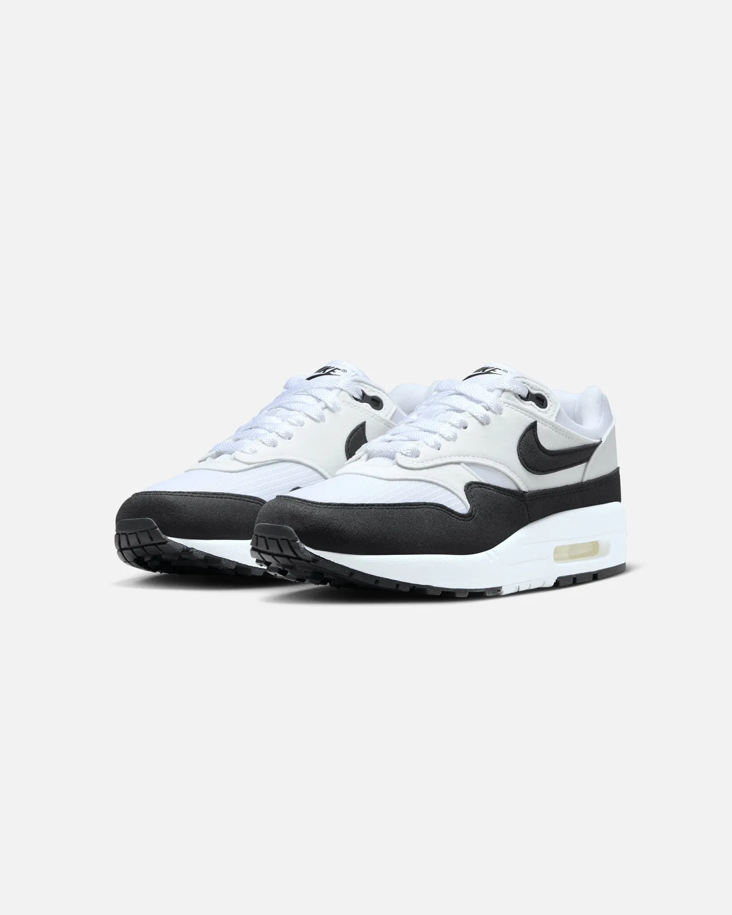 vintage Flat Nike Women's Air Max 1 '87 White/Black