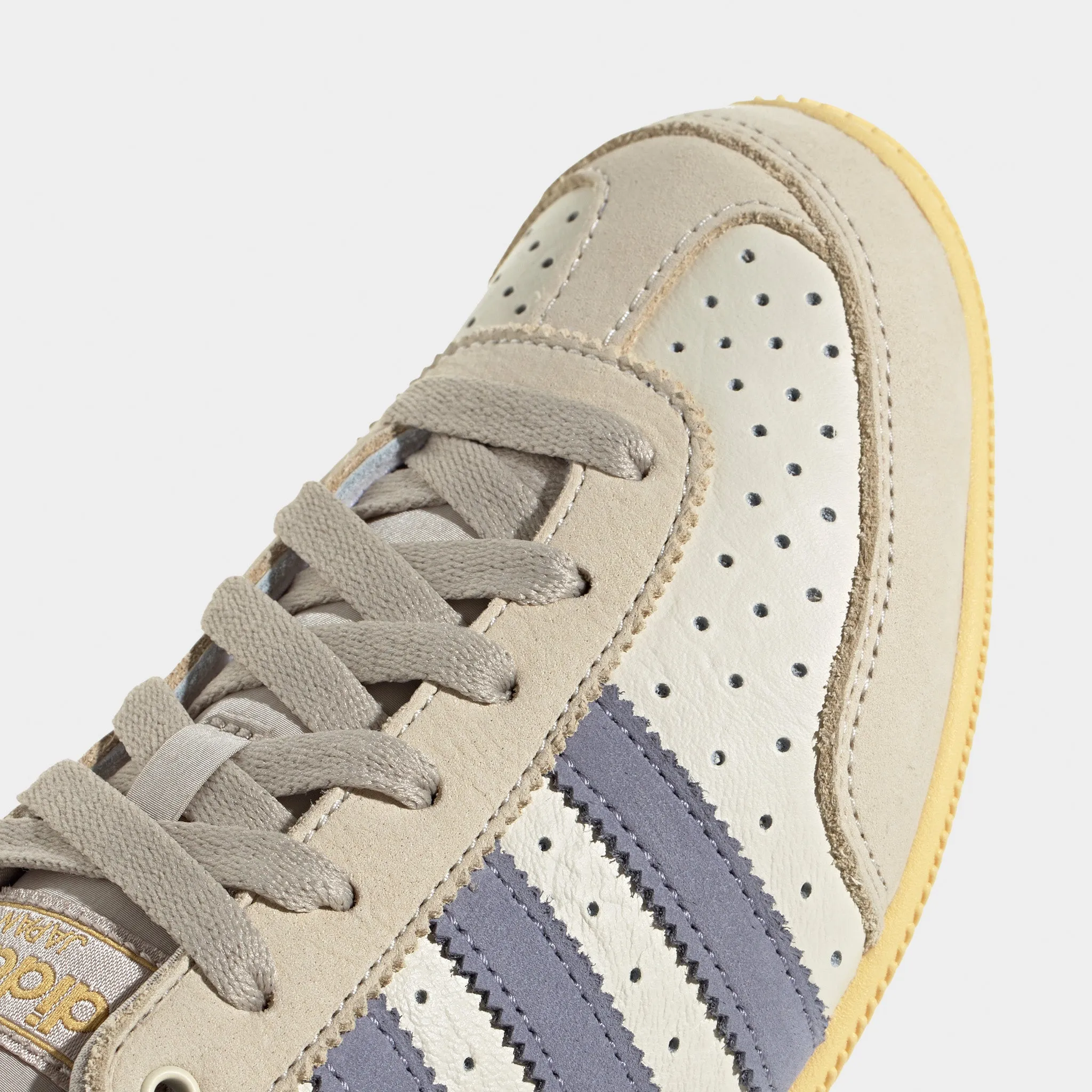 adidas Women's Japan Cream White / Silver Violet - Wonder Beige Current Jog Morning Hike
