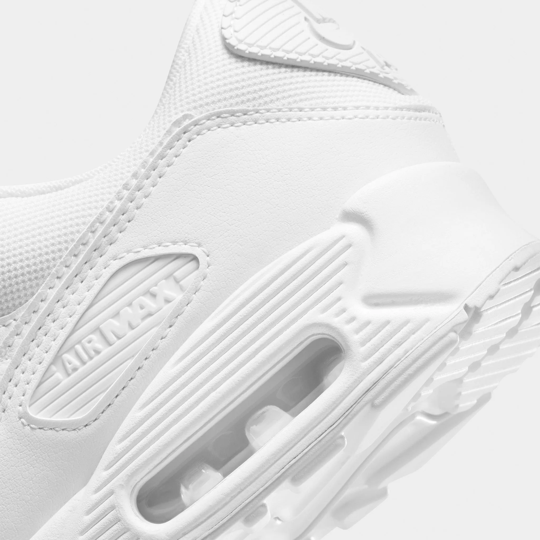 Shopping Look Daily Errand Nike Women's Air Max 90 White / White - White