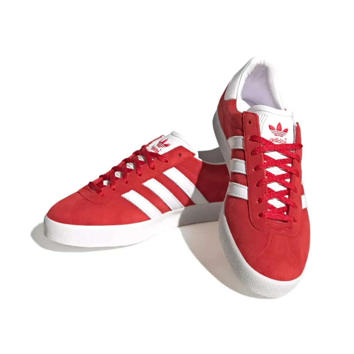 Gazelle 85 'Better Scarlet' Secure fit
