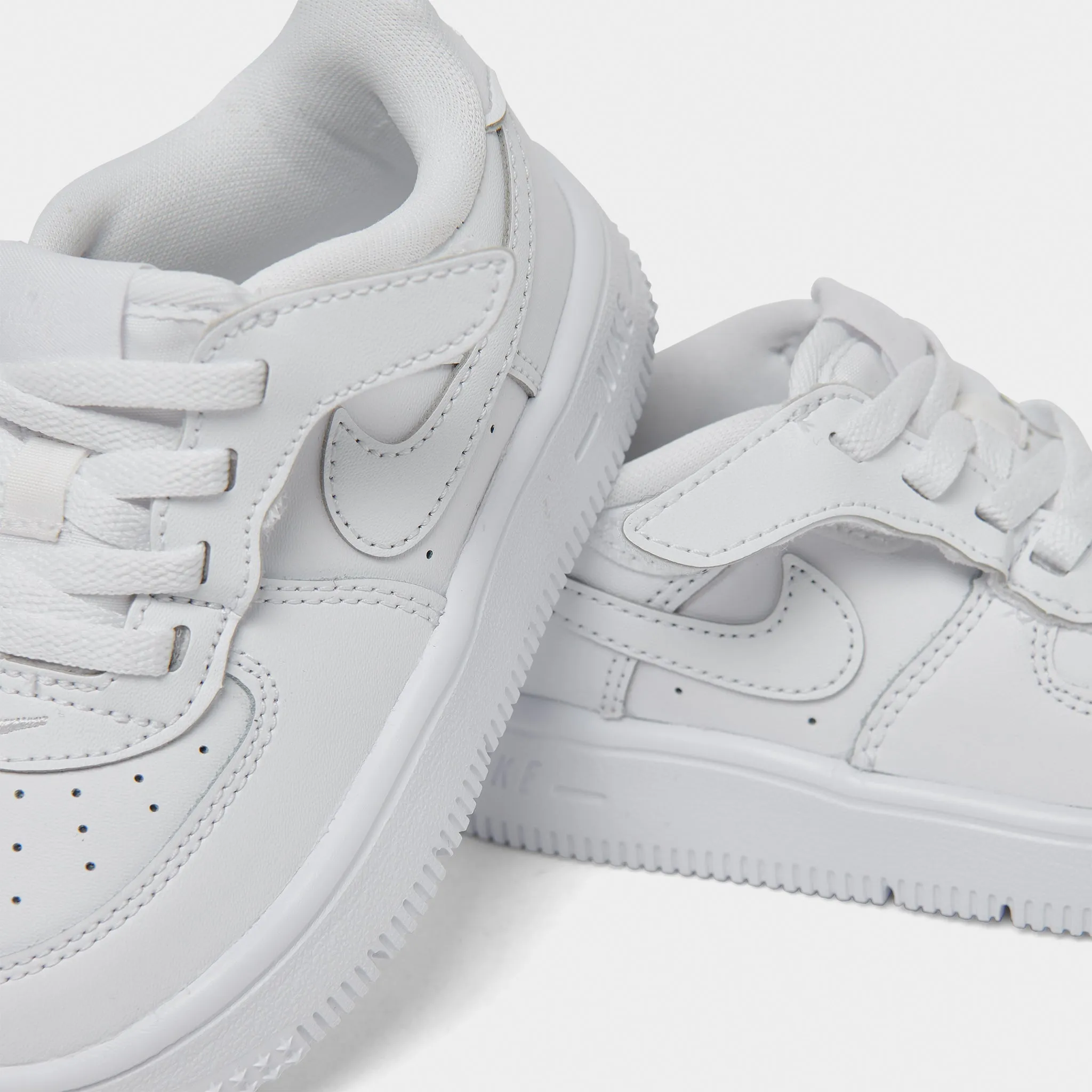 Move Free Urban Function Nike Air Force 1 Easyon TD White / White - White