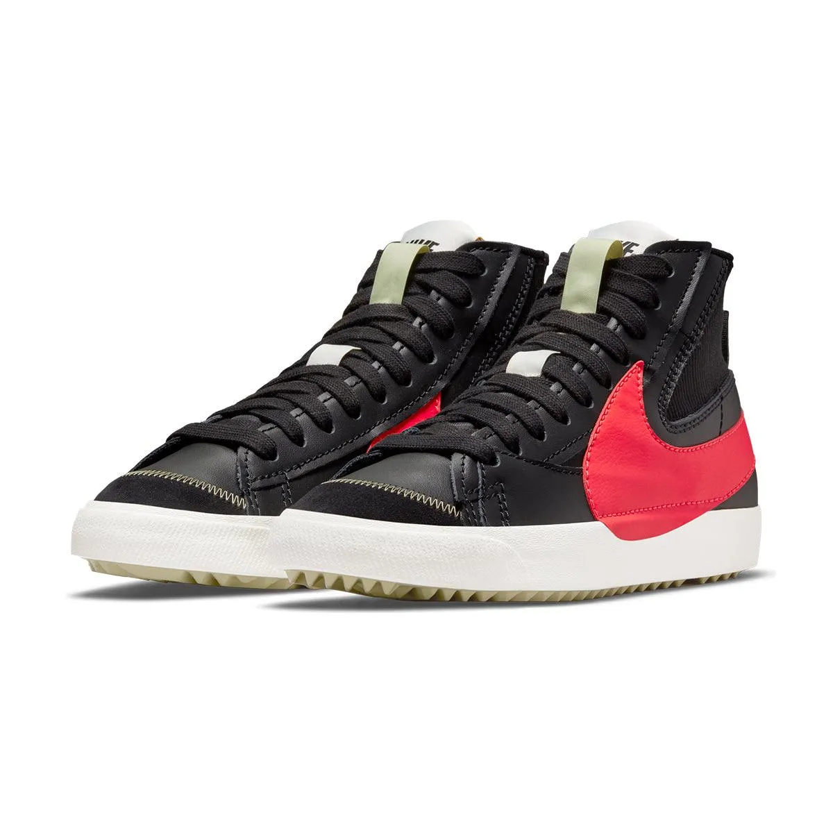 Blazer Mid '77 Jumbo 'Black Bright Crimson' Brave Walk Quick Dash