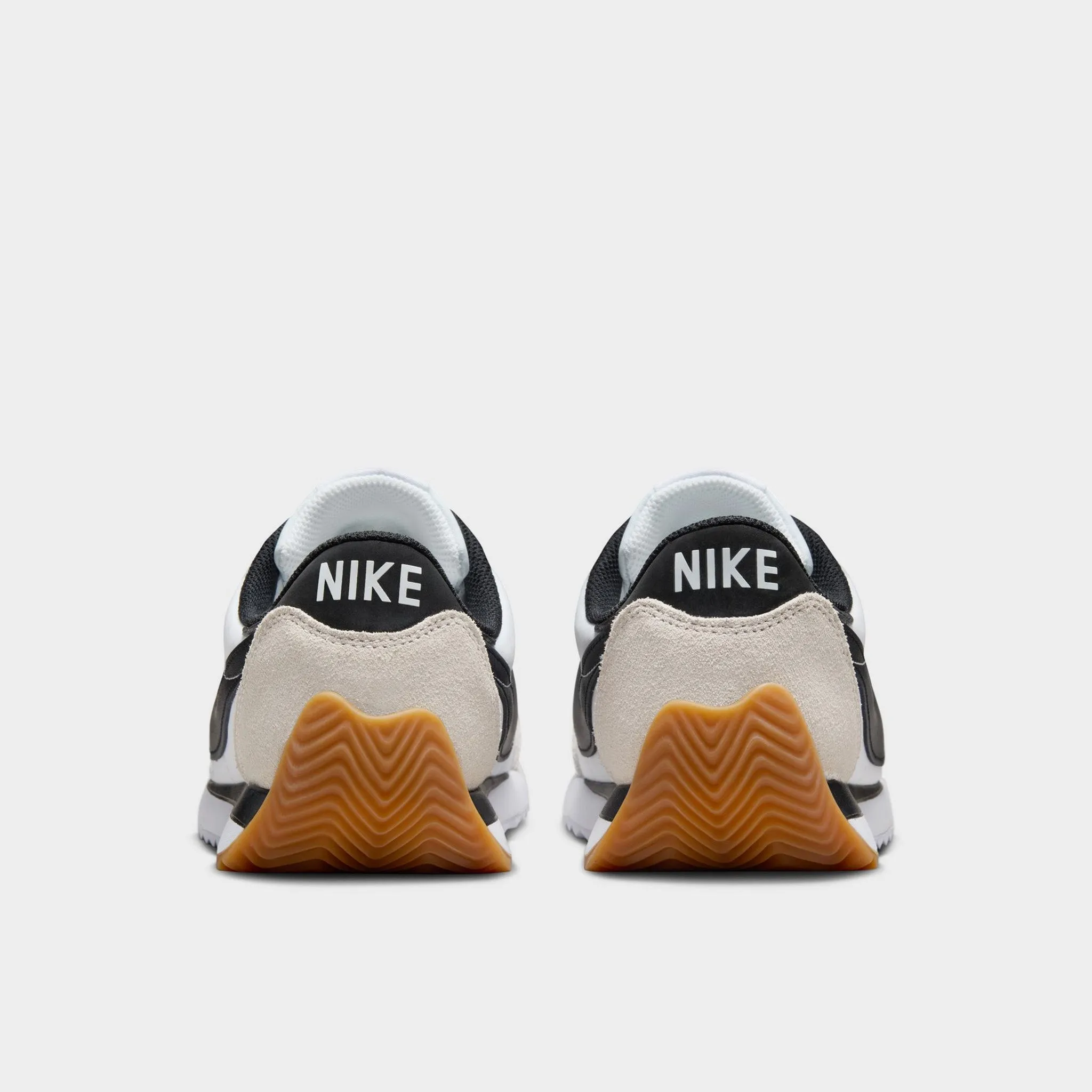 Nike Women's Pacific White / Black - Platinum Tint Concert Mood Strong Grip