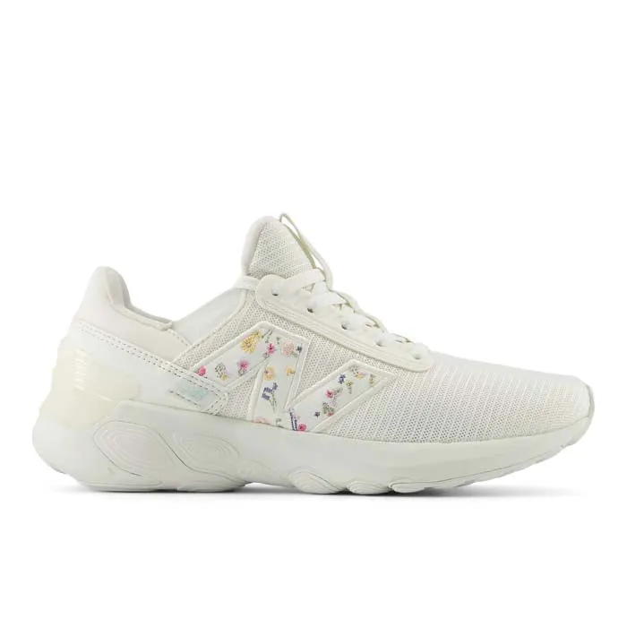 Womens New Balance Fresh Foam X 1440 in Sea Salt/Sea Salt/Clay Ash Coach Step