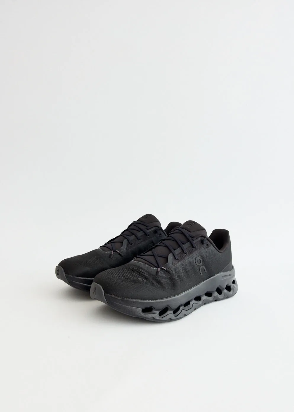 Cloudtilt 'Eclipse Black' Sneakers half - size